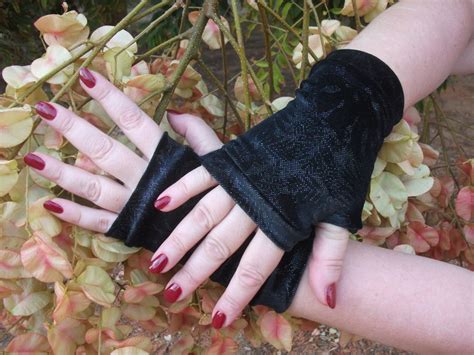 Nature inspired witch gloves